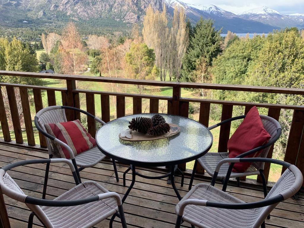 Arelauquen Bungalows&Suites San Carlos de Bariloche Exterior foto